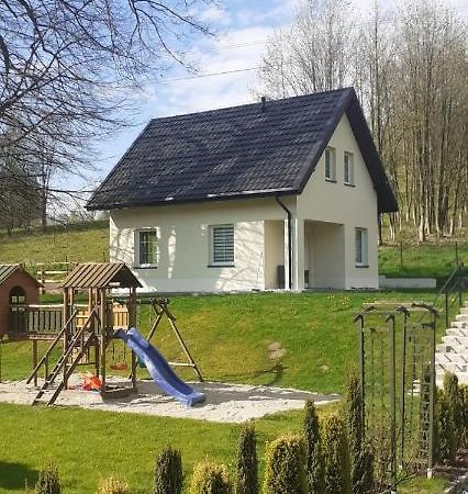 Roza Sudetow Domek Villa Duszniki Zdrój Exteriör bild