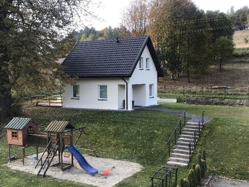 Roza Sudetow Domek Villa Duszniki Zdrój Exteriör bild